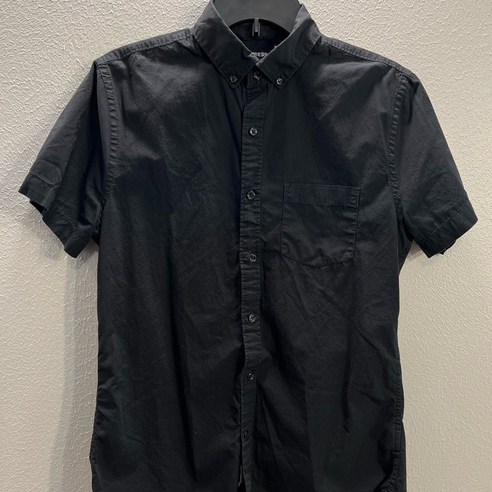 Small Black Short Sleeve Express Button Down